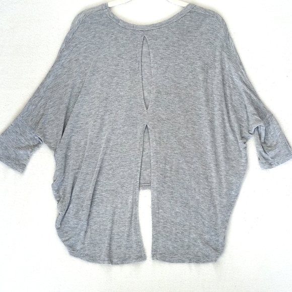 Grey Rayon 3/4 Sleeve High Low Cut Out Back Top M - Picture 7 of 9